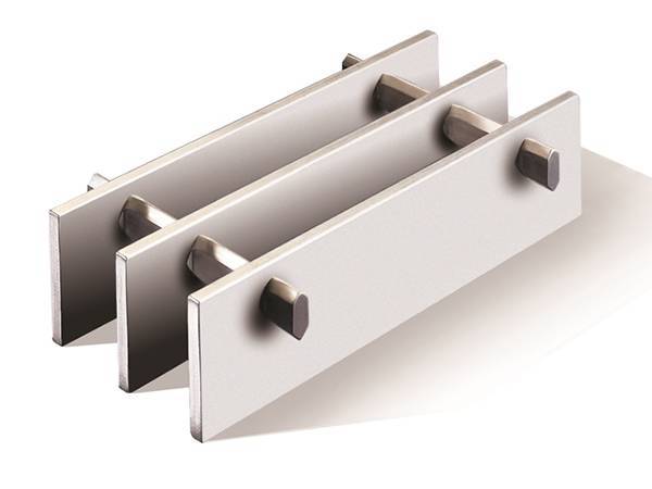 A piece of aluminum swage locked grating with rectangular flat bearing bar.